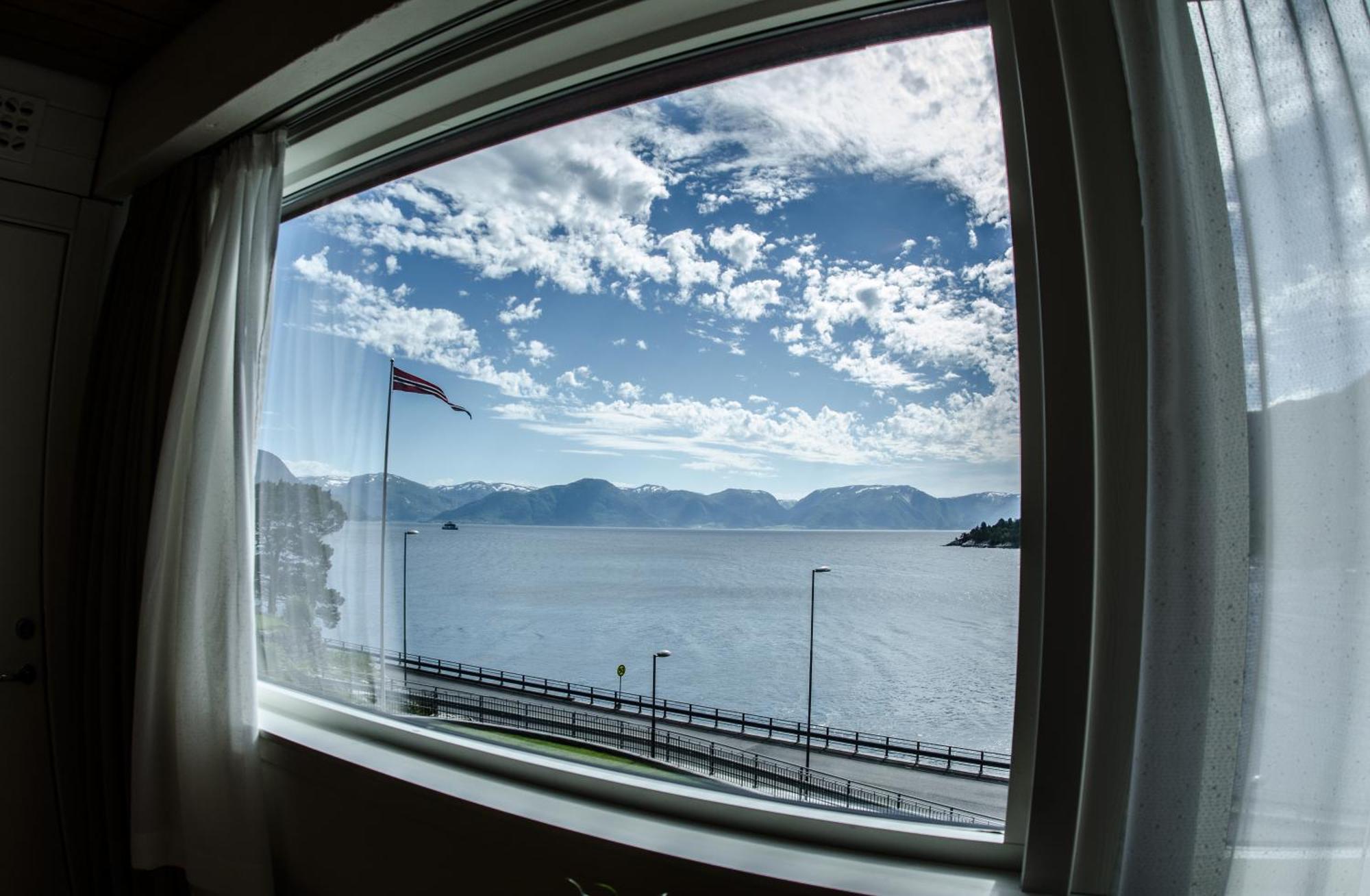 Lavik Fjord Hotel & Apartments Dış mekan fotoğraf
