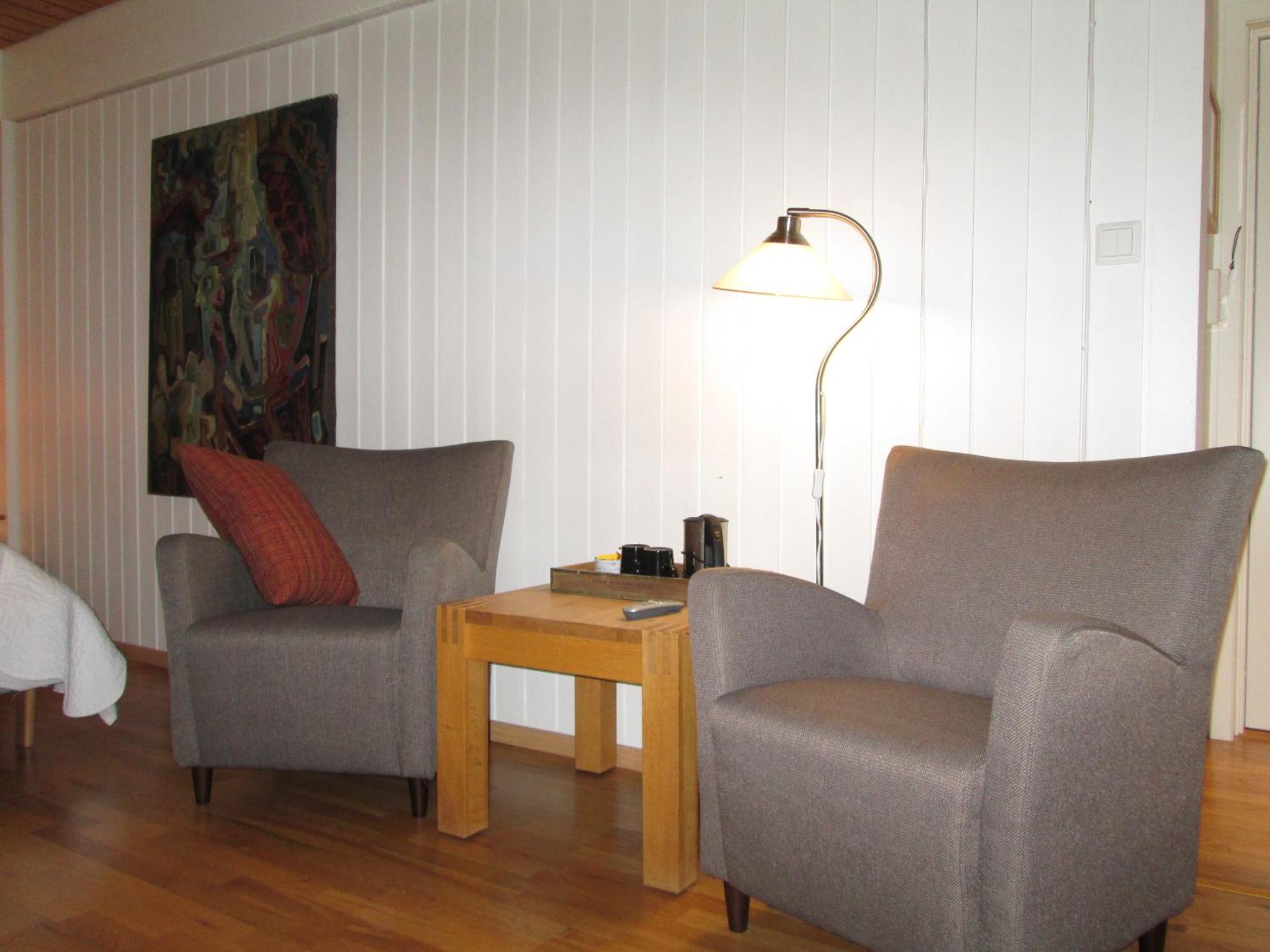 Lavik Fjord Hotel & Apartments Oda fotoğraf