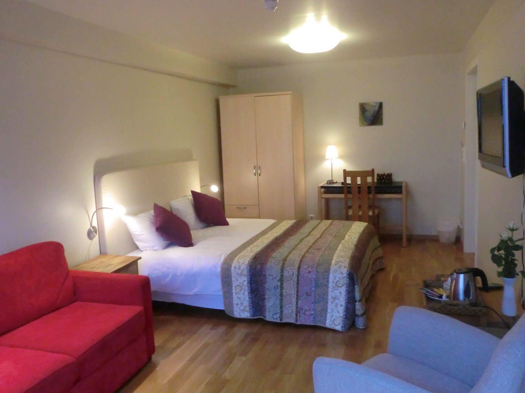 Lavik Fjord Hotel & Apartments Dış mekan fotoğraf