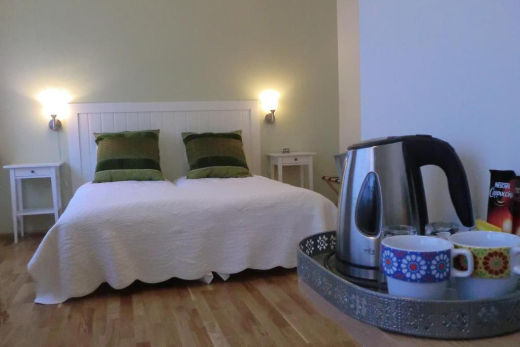Lavik Fjord Hotel & Apartments Oda fotoğraf